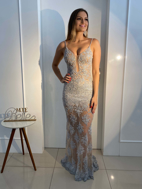 Imagem de Vestido prata de renda bordado