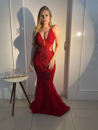 Imagem de Vestido vermelho de renda