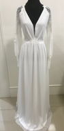 Imagem de Vestido branco longo com aplicações