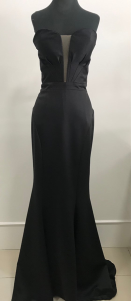 Imagem de Vestido preto tomara que caia