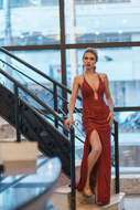 Imagem de Vestido vermelho em degrade